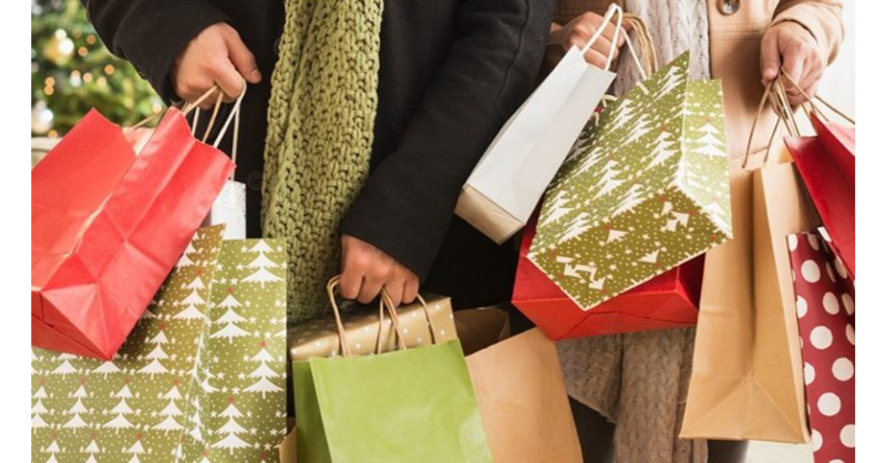 Las compras de Navidad favorecen la subida de algunos productos financieros Bolsas de compras de Navidad