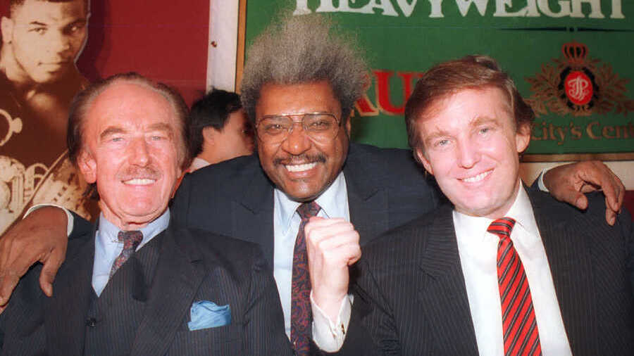 Velada de boxeo en el Trump Plaza, Donald Trump, Fred Trump y Don King Donald Trump, Fred Trump y Don King