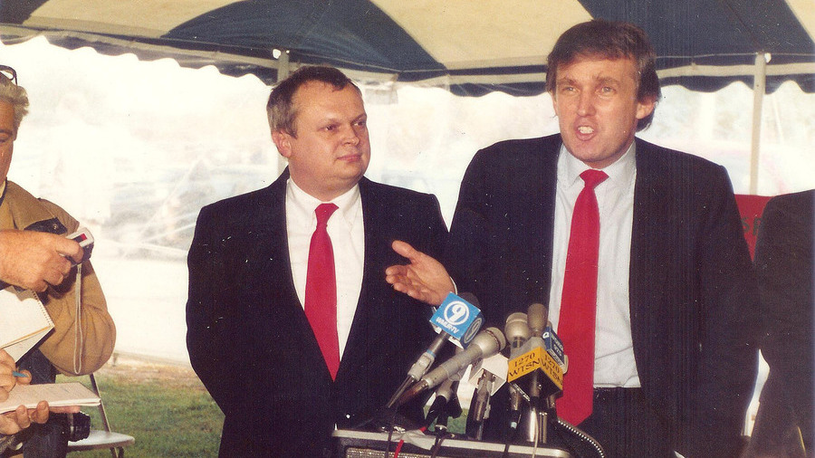 Mike Dunbar y Donald Trump Foto de Mike Dunbar con Donald Trump